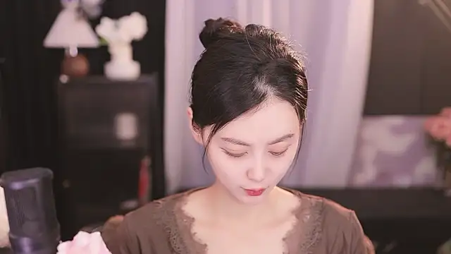 Ocean--Lili online show from 23, 1, 2025