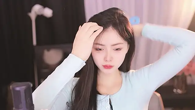 Ocean--Lili online show from 28, 2, 2025