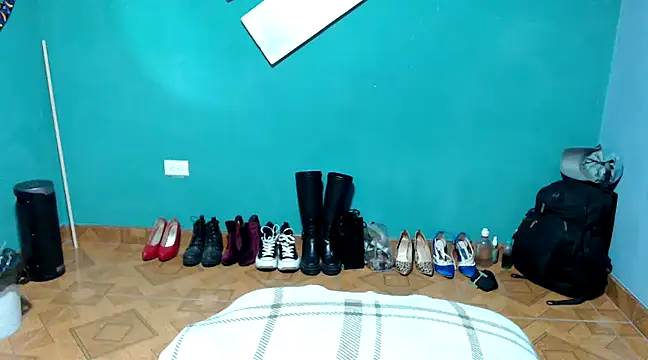 Snapshot of marinadenoche chatting on 11, 1, 2025 marinadenoche online show from 11, 1, 2025