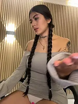 Sarasanders 4 online show from 25, 10, 2025