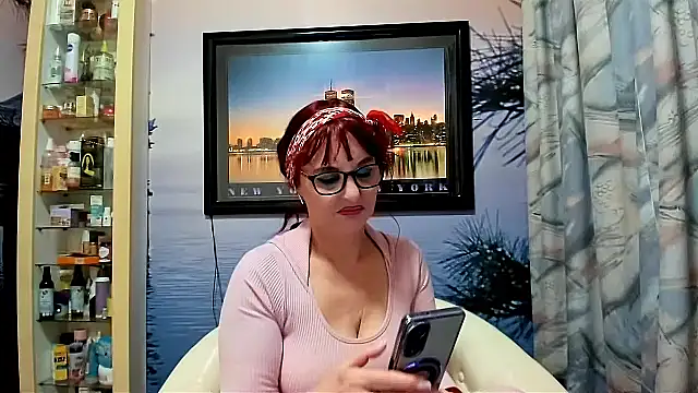 Snapshot of Mature4you44 chatting on 26, 1, 2025 Mature4you44 online show from 26, 1, 2025