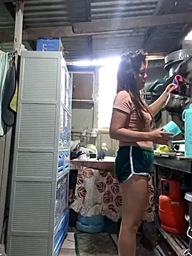 Snapshot of sweetvirginia01 chatting on 16, 11, 2025 sweetvirginia01 online show from 16, 11, 2025