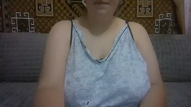 Snapshot of Diana_Britt chatting on 3, 7, 2026 Diana Britt online show from 3, 7, 2026