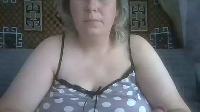 Snapshot of Diana_Britt chatting on 13, 7, 2026 Diana Britt online show from 13, 7, 2026