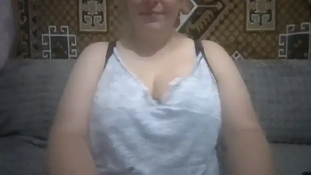 Snapshot of Diana_Britt chatting on 20, 7, 2026 Diana Britt online show from 20, 7, 2026