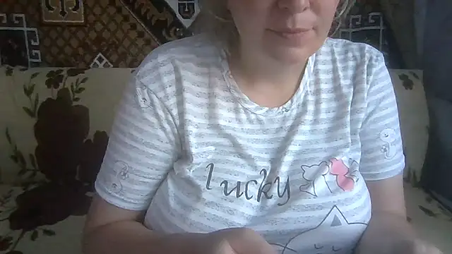 Snapshot of Diana_Britt chatting on 2, 8, 2026 Diana Britt online show from 2, 8, 2026
