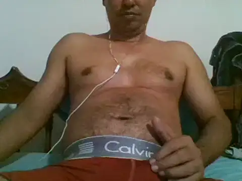 Snapshot of bbccol1 chatting on 17, 1, 2025 bbccol1 online show from 17, 1, 2025