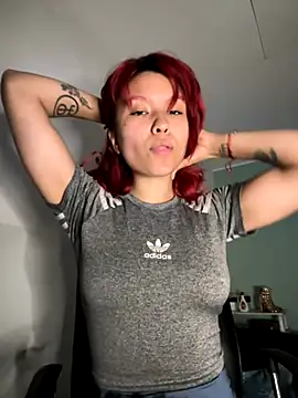 dinamita Blair online show from 24, 9, 2025