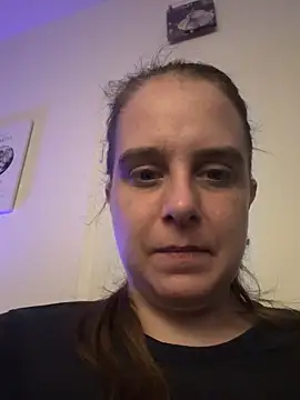 LadyChantale online show from 10, 4, 2026