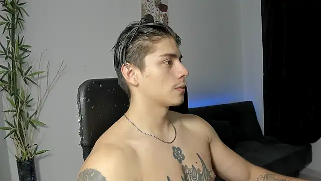 Giordano Russo online show from 21, 12, 2024