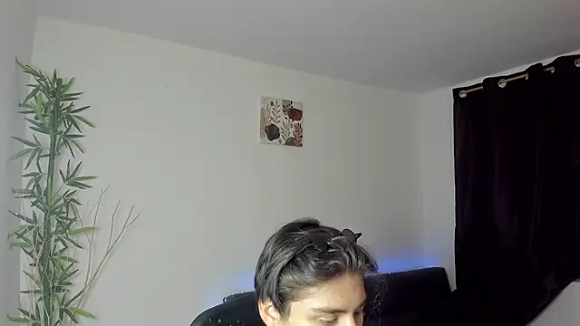 Giordano Russo online show from 27, 12, 2024