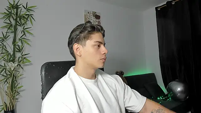 Giordano Russo online show from 23, 1, 2025