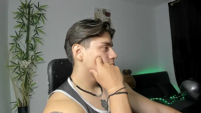 Giordano Russo online show from 24, 1, 2025