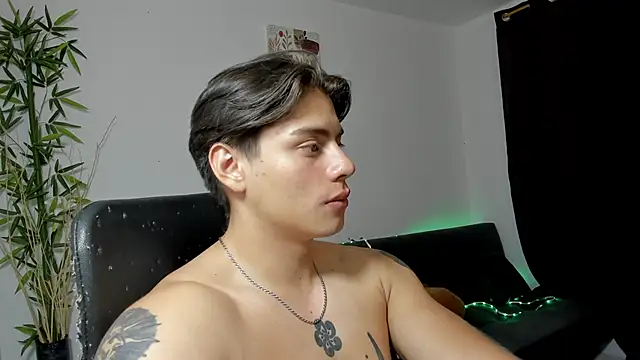 Giordano Russo online show from 6, 2, 2025