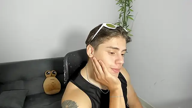 Giordano Russo online show from 15, 3, 2025