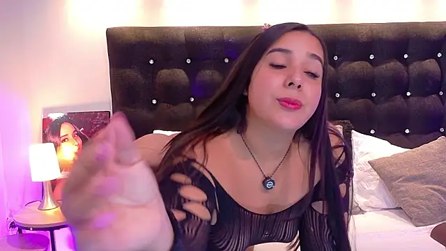 ValenScott1 online show from 13, 2, 2026