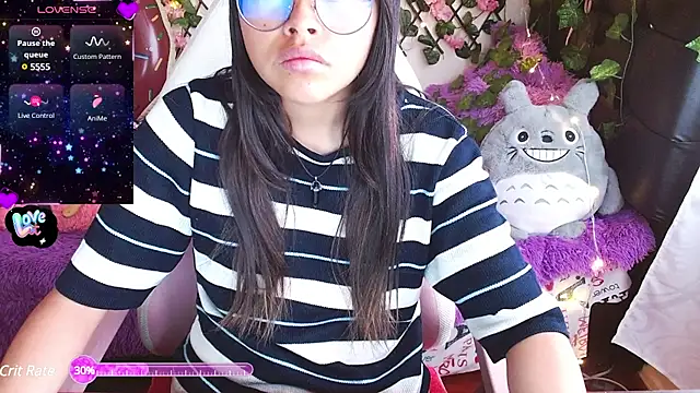 Snapshot of MidoriQuiinn chatting on 25, 1, 2025 MidoriQuiinn online show from 25, 1, 2025