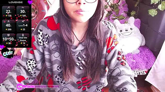 Snapshot of MidoriQuiinn chatting on 4, 2, 2025 MidoriQuiinn online show from 4, 2, 2025