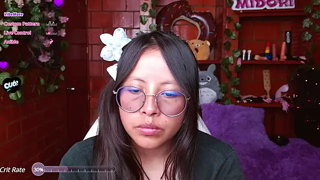 Snapshot of MidoriQuiinn chatting on 13, 3, 2025 MidoriQuiinn online show from 13, 3, 2025