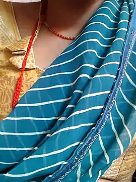 Snapshot of Your_chahat chatting on 5, 4, 2026 Your chahat online show from 5, 4, 2026