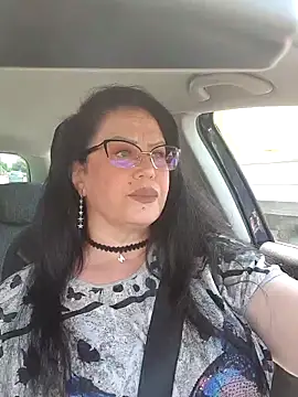 x  KHALEESI  x online show from 22, 6, 2026