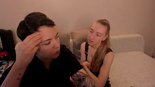 secret dreams   online show from 4, 2, 2025