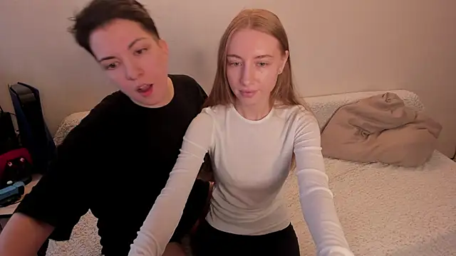 secret dreams   online show from 22, 2, 2025