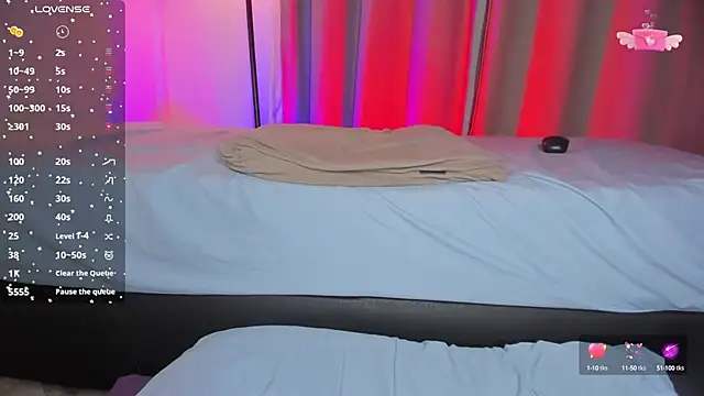 hot booty  online show from 18, 9, 2025