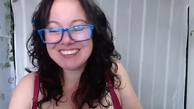 Sonialorens  online show from 21, 1, 2025