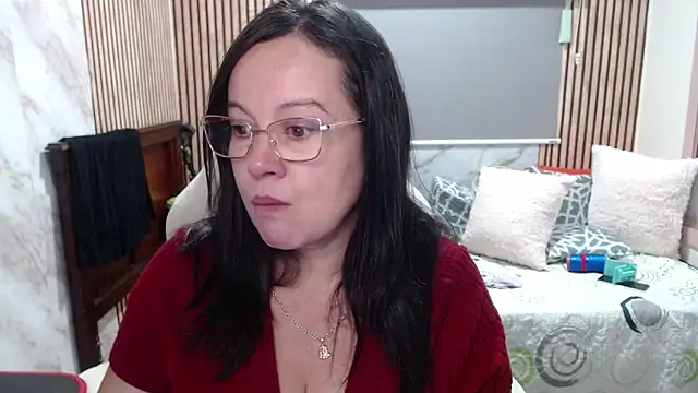 Snapshot of Sonialorens_ chatting on 15, 5, 2026 Sonialorens online show from 15, 5, 2026