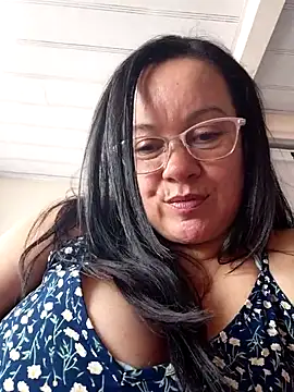 Snapshot of Sonialorens_ chatting on 11, 7, 2026 Sonialorens online show from 11, 7, 2026