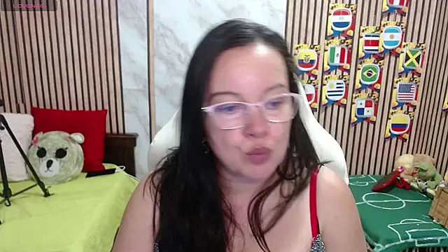 Snapshot of Sonialorens_ chatting on 14, 7, 2026 Sonialorens online show from 14, 7, 2026