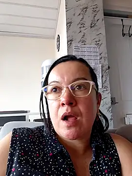 Snapshot of Sonialorens_ chatting on 15, 7, 2026 Sonialorens online show from 15, 7, 2026