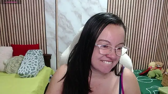 Snapshot of Sonialorens_ chatting on 21, 7, 2026 Sonialorens online show from 21, 7, 2026