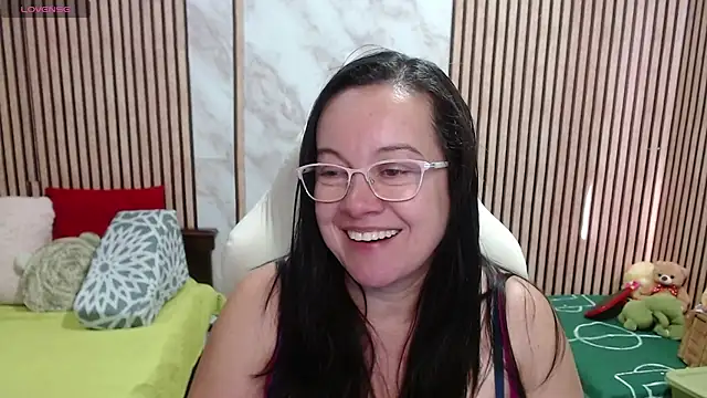 Snapshot of Sonialorens_ chatting on 21, 7, 2026 Sonialorens online show from 21, 7, 2026