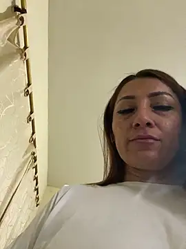 Snapshot of rikaking_ chatting on 21, 2, 2026 rikaking online show from 21, 2, 2026