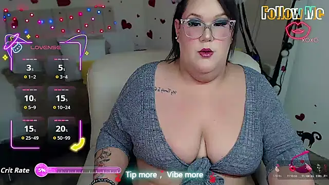 Snapshot of GiannaMorrys chatting on 30, 11, 2025 GiannaMorrys online show from 30, 11, 2025