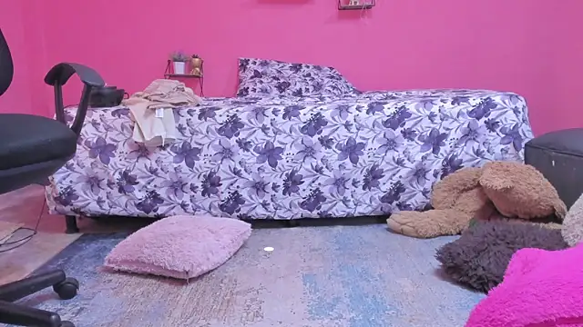 Emma lean online show from 9, 12, 2024