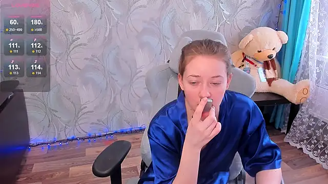 Kitty8meow online show from 30, 1, 2025