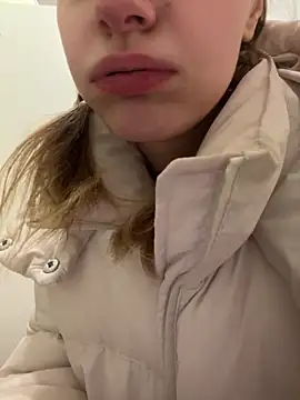 MaryHiggins online show from 1, 2, 2025