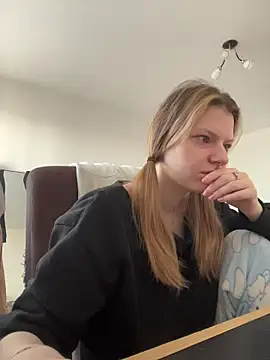 MaryHiggins online show from 15, 3, 2026