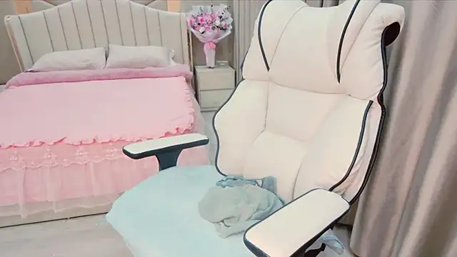 Snapshot of Girl__Funny chatting on 15, 1, 2025 Girl Funny online show from 15, 1, 2025