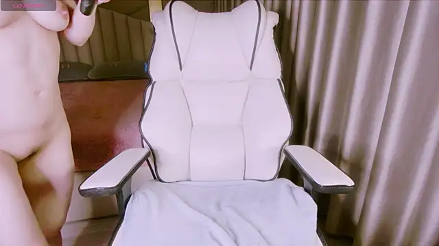 Snapshot of Girl__Funny chatting on 21, 2, 2025 Girl Funny online show from 21, 2, 2025