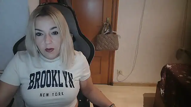 Snapshot of bekka__ chatting on 31, 10, 2025 bekka online show from 31, 10, 2025