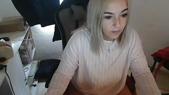 Snapshot of bekka__ chatting on 11, 11, 2025 bekka online show from 11, 11, 2025