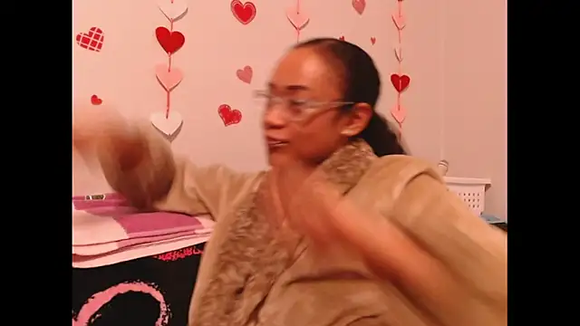 RylHoneyy online show from 15, 2, 2026