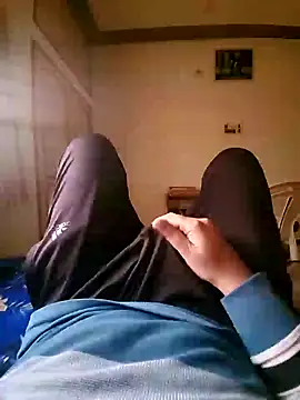 Snapshot of vansh1802 chatting on 9, 1, 2025 vansh1802 online show from 9, 1, 2025
