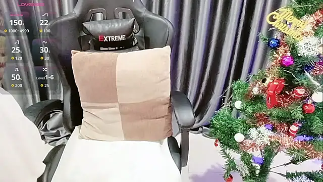 Yuki-yio online show from 18, 12, 2025