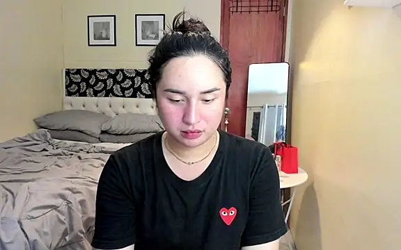 Snapshot of Sexysafarahh chatting on 13, 5, 2026 Sexysafarahh online show from 13, 5, 2026