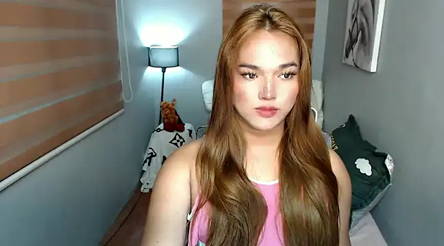 MoaningKylie online show from 6, 12, 2024